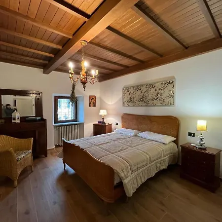 Casa vacanze Casale Vera *